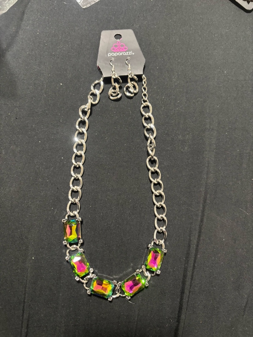 paparazzi Silver Chain Necklace with Iridescent Pink and Green Stones
